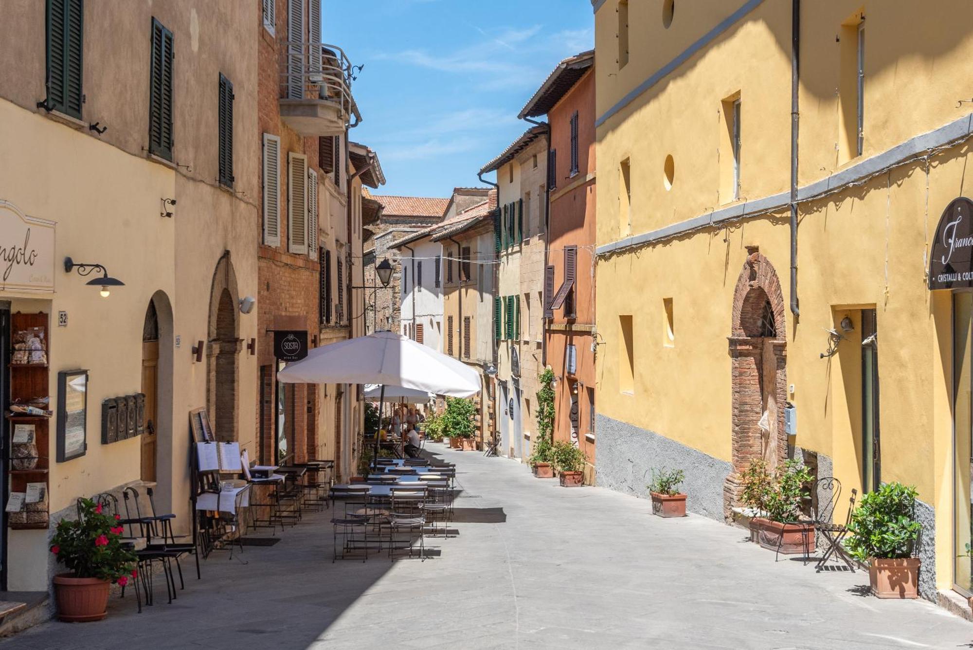 Beb Del Musico Bed & Breakfast Montalcino Exterior photo