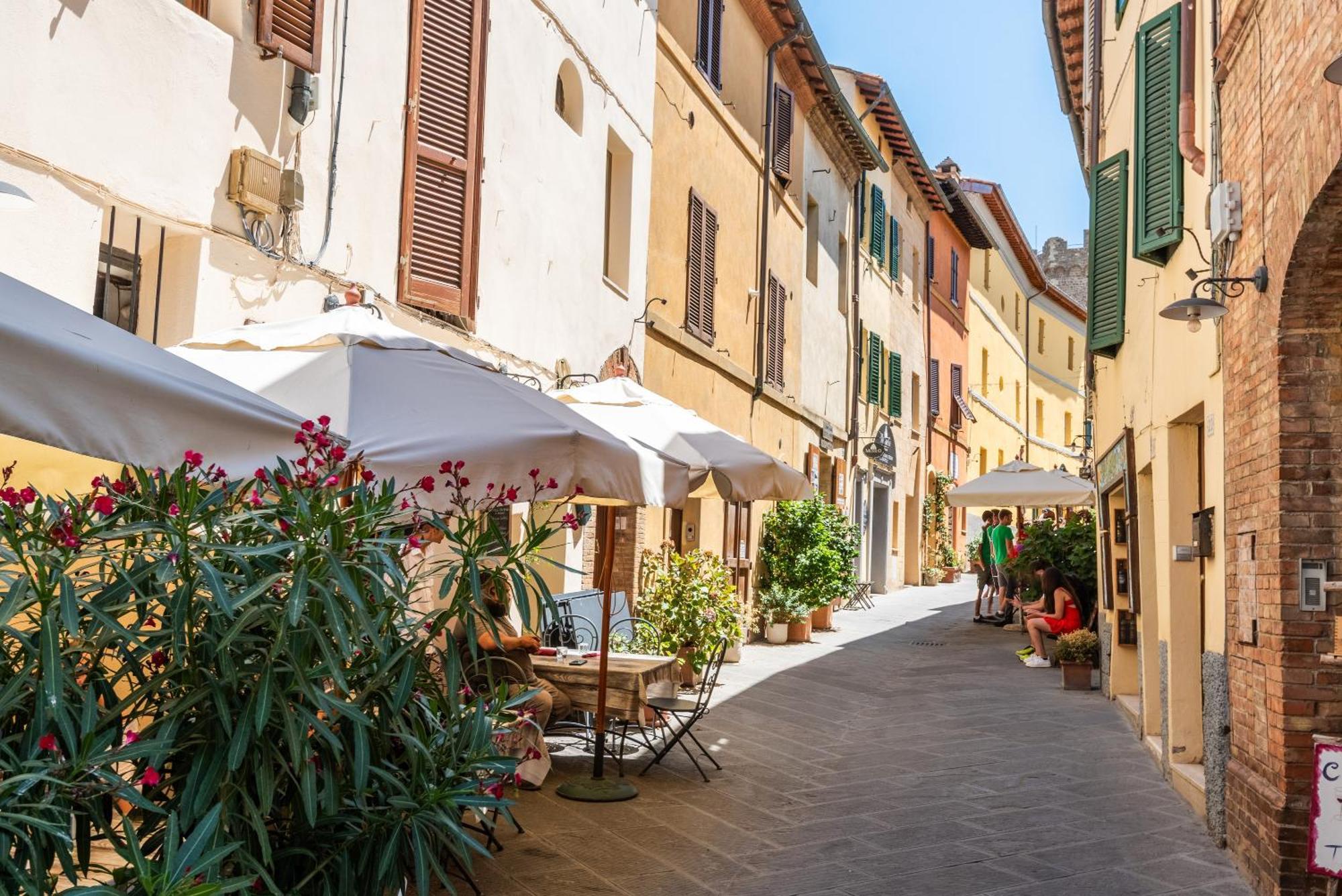 Beb Del Musico Bed & Breakfast Montalcino Exterior photo