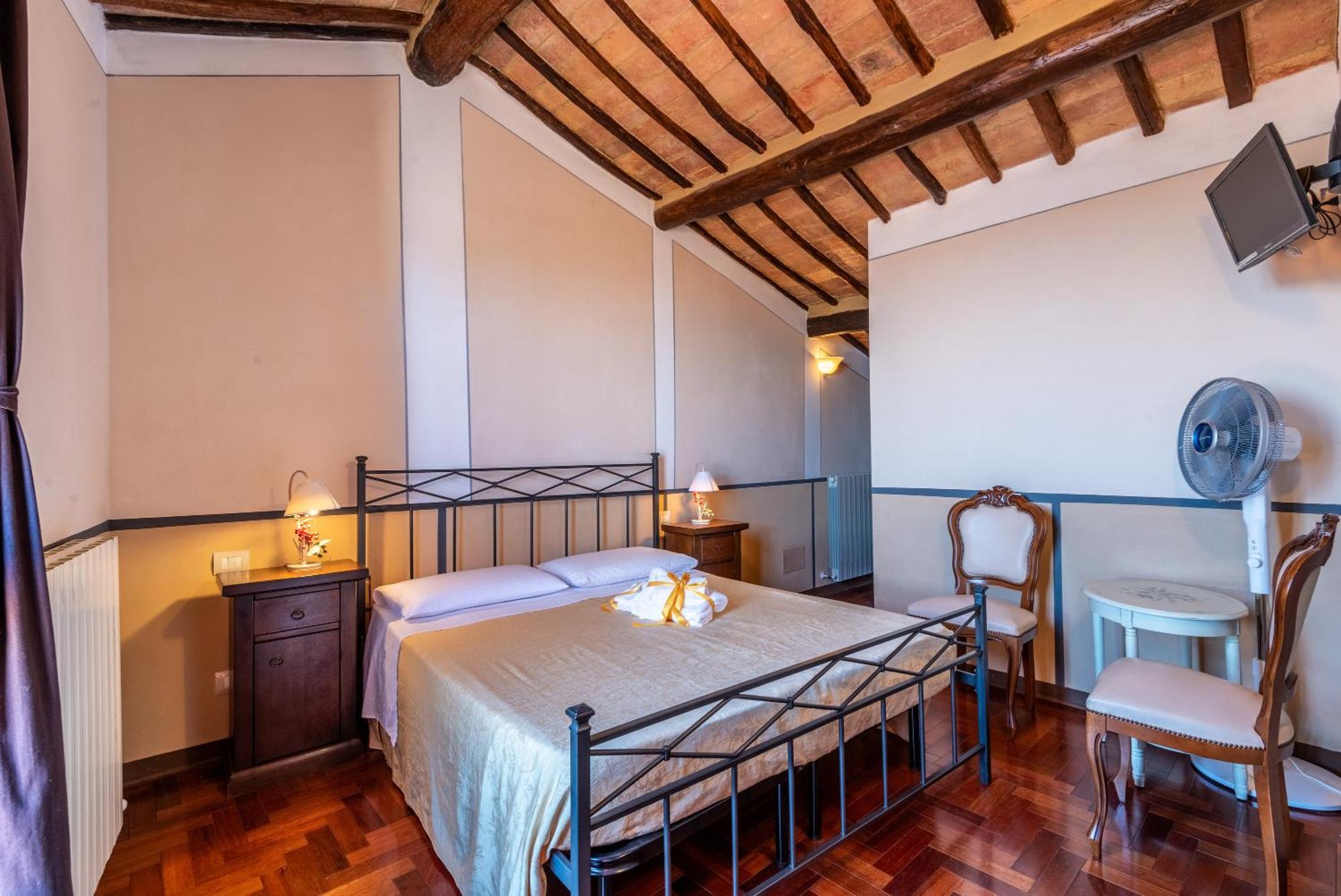 Beb Del Musico Bed & Breakfast Montalcino Exterior photo