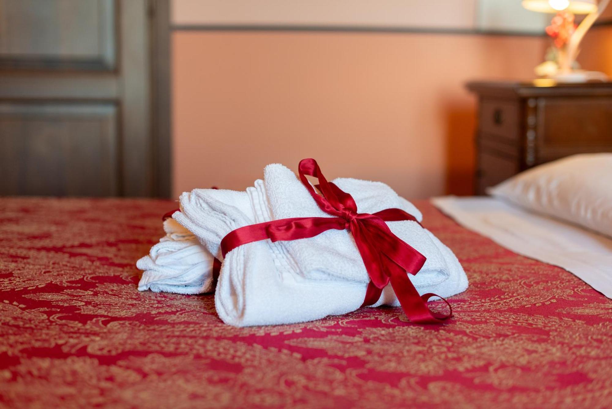 Beb Del Musico Bed & Breakfast Montalcino Exterior photo